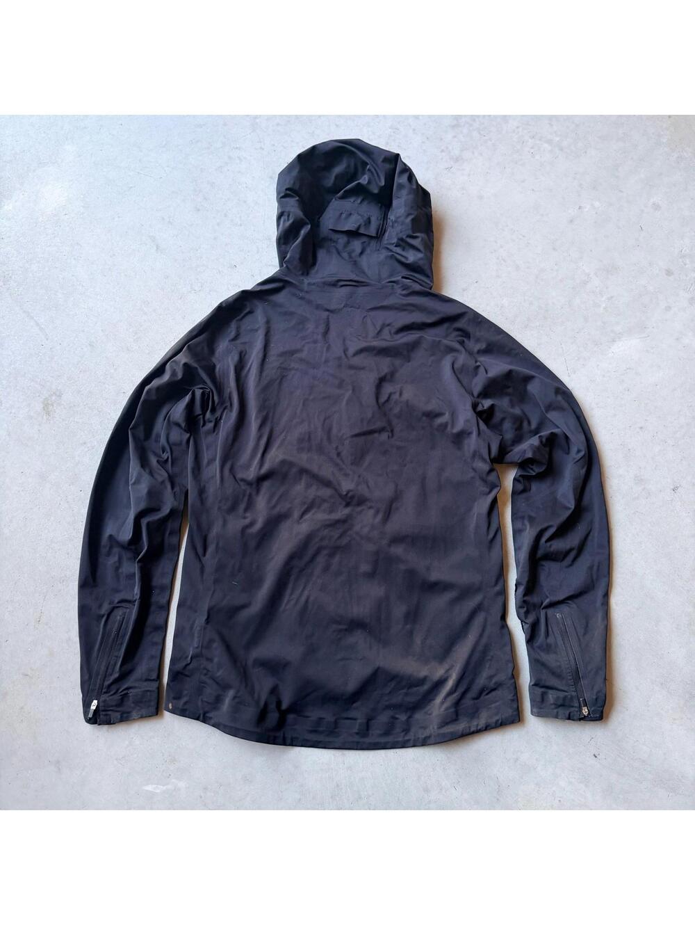Nau Mens Technical Hooded Shell Jacket Black Full Zip Forearm Pockets Size M - Picture 8 of 8